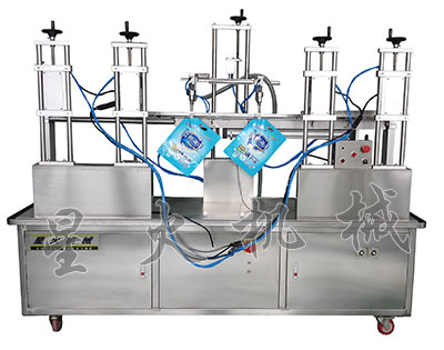 雙頭自立（lì）吸嘴袋灌裝旋蓋一體機